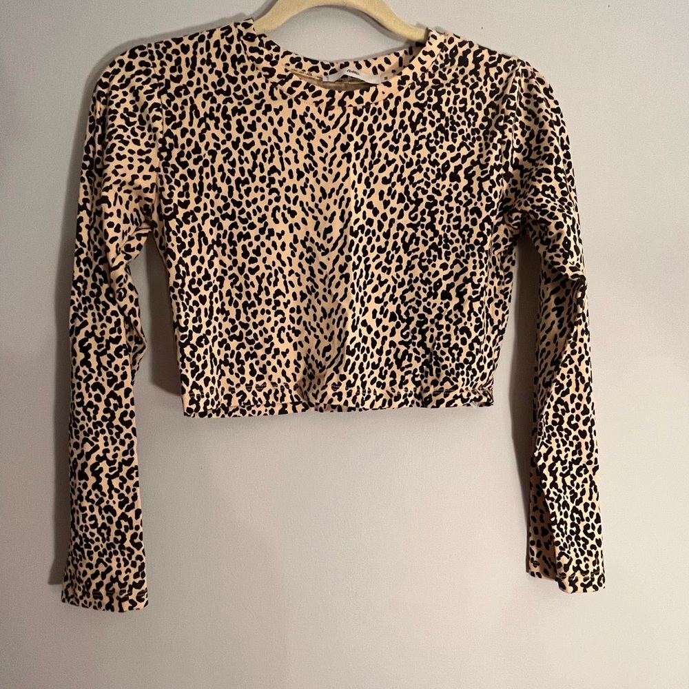 Adika leopard print crop top